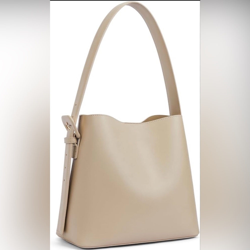 Minimalist Taupe Faux Leather Shoulder Bag | Gold Hardware 🤍 summer minimalist